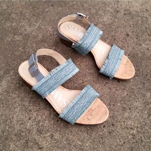 SAM & LIBBY -WOMENS  HEEL SANDALS -SIZE 6